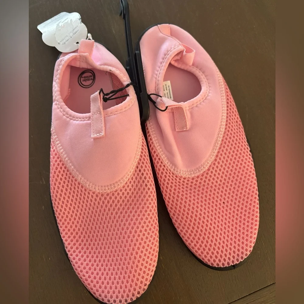 Girls Pink Slip-On Water Shoe Sz 4/5 New